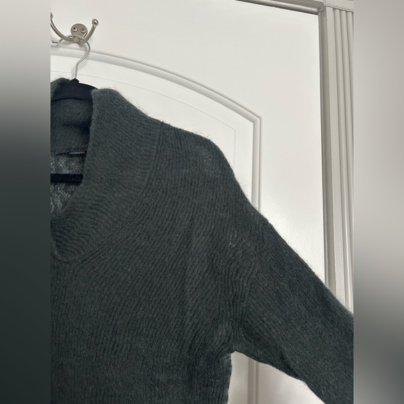 Alexander Wang Charcoal V-Neck Mohair Alpaca Blend Sweater size medium - Picture 5 of 11